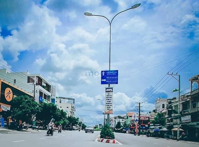 Hình ảnh Đất QL50 SHR 100m2,bán gấp 1ty050 qua năm đi Mỹ định cư