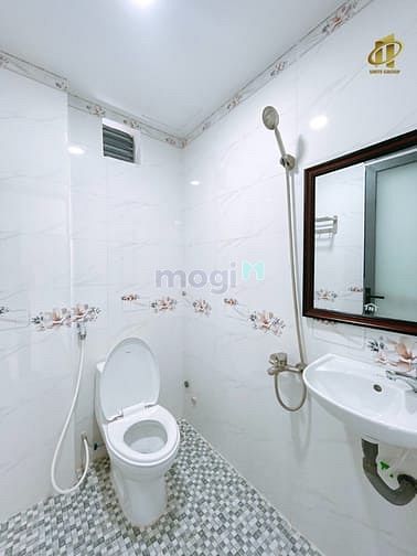 Hình ảnh CHDV MỚI XÂY - Trần Hưng Đạo, Quận 5, gần chợ Hồ Thị Kỷ, giáp Quận 1
