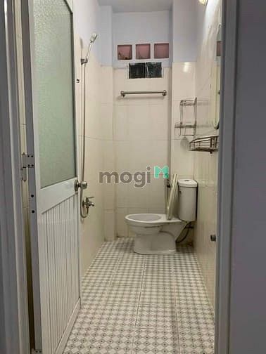 Hình ảnh Cần tiền bán gấp nhà quận Bình Thạnh