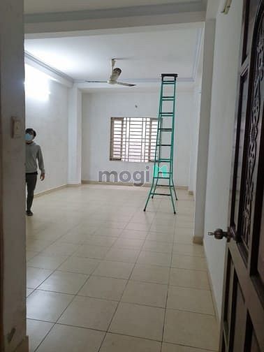 Hình ảnh MTKD Gần Chợ Bình Trị Đông, Bình Tân, 4*30, trệt, 2lầu, 16tr/th