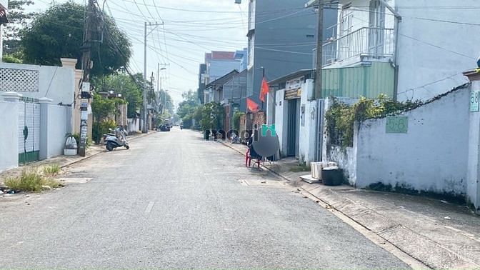 Hình ảnh Bán Đất Mặt Tiền Nguyễn Văn Giáp, Bình Trưng Đông, vị trí đẹp ngang 5m