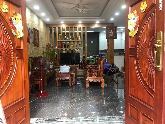 Hình ảnh Biệt thự / Nguyễn ảnh thủ Hóc Môn, 8mx15m,Đúc 2 lầu, Giá: 10,8 tỷ