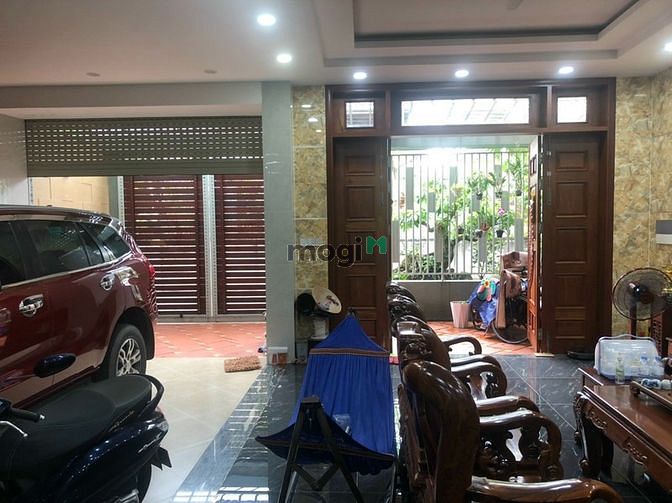 Hình ảnh Biệt thự / Nguyễn ảnh thủ Hóc Môn, 8mx15m,Đúc 2 lầu, Giá: 10,8 tỷ