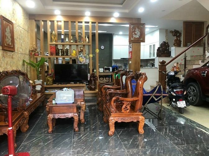 Hình ảnh Biệt thự / Nguyễn ảnh thủ Hóc Môn, 8mx15m,Đúc 2 lầu, Giá: 10,8 tỷ