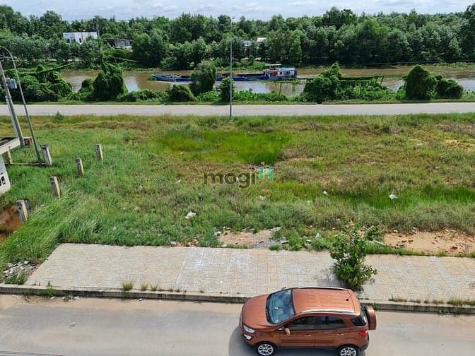 Hình ảnh Cần Bán Gấp Đất Đức Hòa Long An Giá Yêu Thương