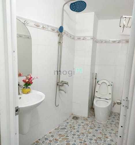 Hình ảnh Phòng trọ có gác Tân Hương Tân Quý