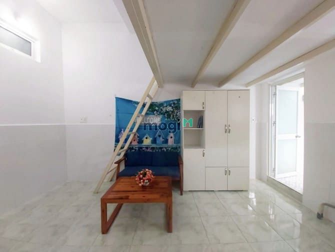 Hình ảnh Phòng Cao Cấp - New 99,99% - 5' Tới Chợ Tân Hương giá chỉ 4tr2