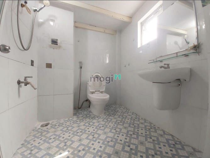 Hình ảnh Phòng Cao Cấp - New 99,99% - 5' Tới Chợ Tân Hương giá chỉ 4tr2