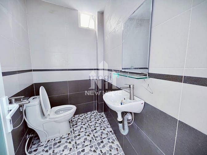 Hình ảnh Phòng Mới, Full Nội Thất, Của Sổ Lớn Tại Bình Thạnh