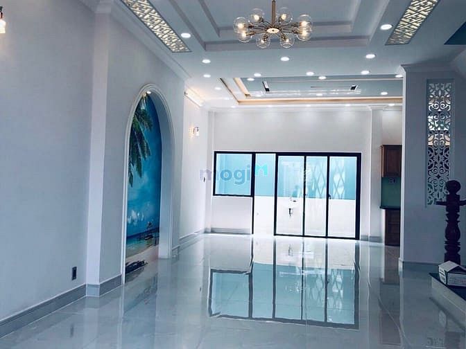 Hình ảnh Cho thuê nhà Mặt tiền 61A Phạm Ngọc Thạch, Quận 3