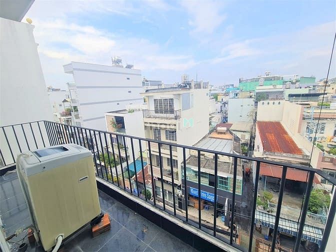 Hình ảnh Mb6623 nạp rút nhanh chóng có ban công, Q10,cách mạng tháng 8