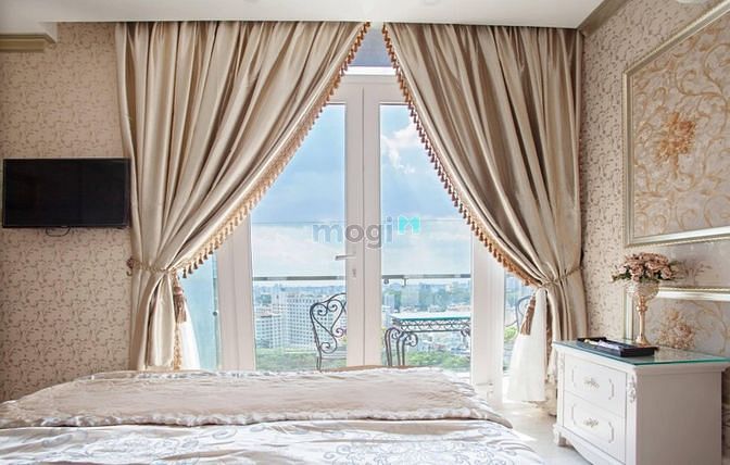 Hình ảnh Chung cư Cao Cấp 5PN 5WC 120m2 Góc L24 Bến Thành Luxury Apartment Q1