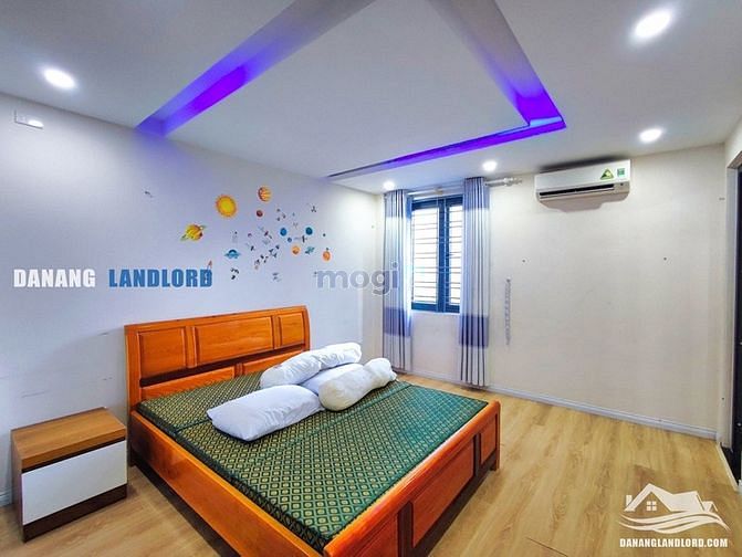 Hình ảnh Nhà cho thuê 4PN gần biển Phạm Văn Đồng - B226