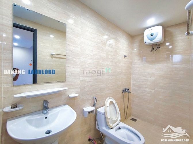Hình ảnh Nhà cho thuê 4PN gần biển Phạm Văn Đồng - B226