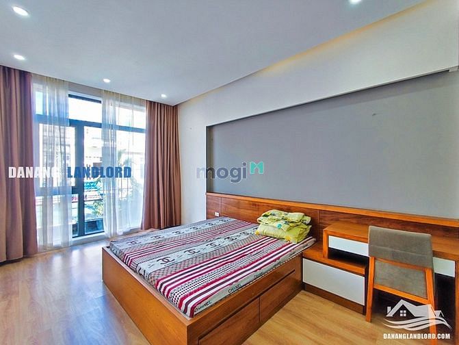 Hình ảnh Nhà cho thuê 4PN gần biển Phạm Văn Đồng - B226