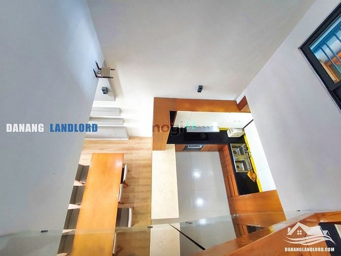 Hình ảnh Nhà cho thuê 4PN gần biển Phạm Văn Đồng - B226