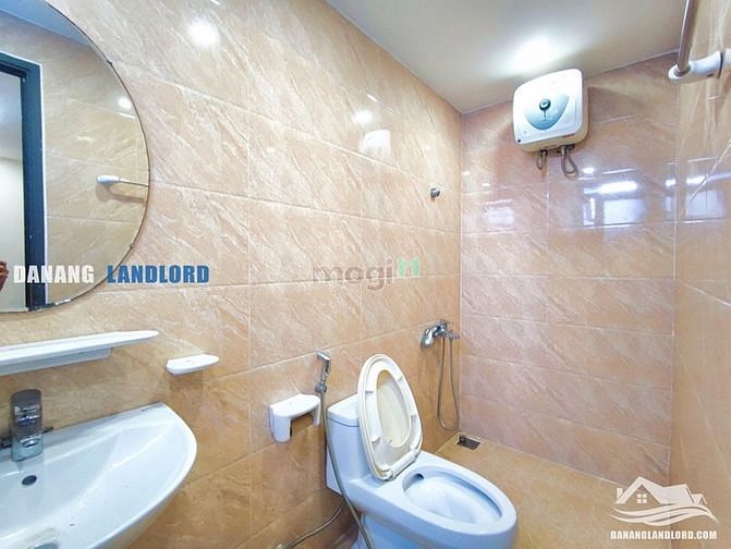 Hình ảnh Nhà cho thuê 4PN gần biển Phạm Văn Đồng - B226