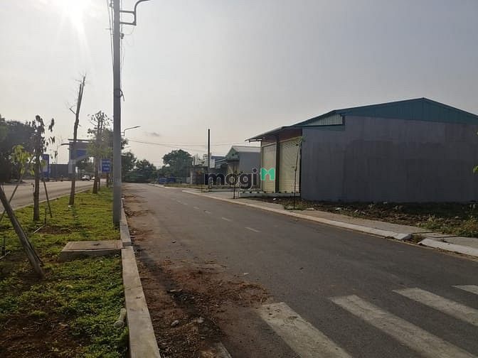 Hình ảnh Chị chủ dễ thương gửi bán lô đất mặt tiền quốc lộ 55 gần TTHC tỉnh