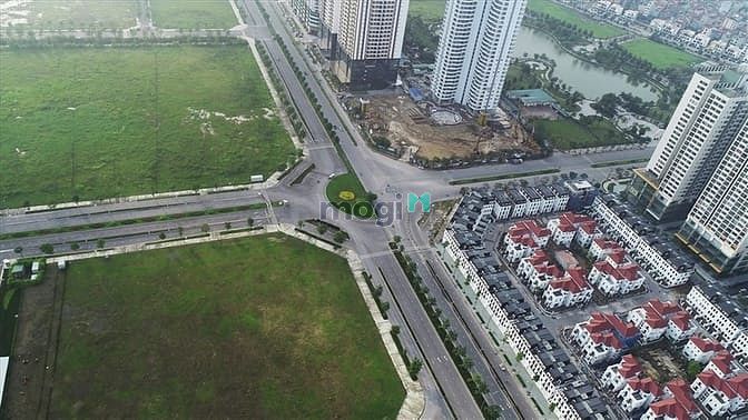 Hình ảnh Hiếm 3 tỷ 65m2 SD. Vuông ngang 5m. Chuẩn PL
