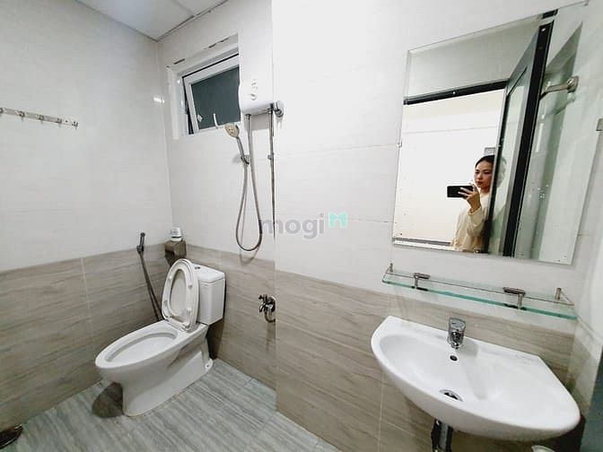 Hình ảnh Căn Hộ 1 Phòng Ngủ Full Nội Thất Gác Ngay Etown Cộng Hoà