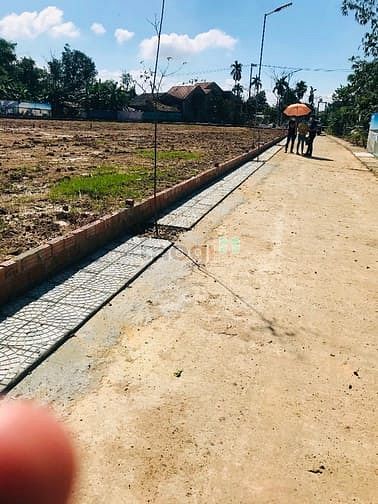 Hình ảnh Đất Đẹp Trung tâm TX Điện Bàn,Gần đường 33m
