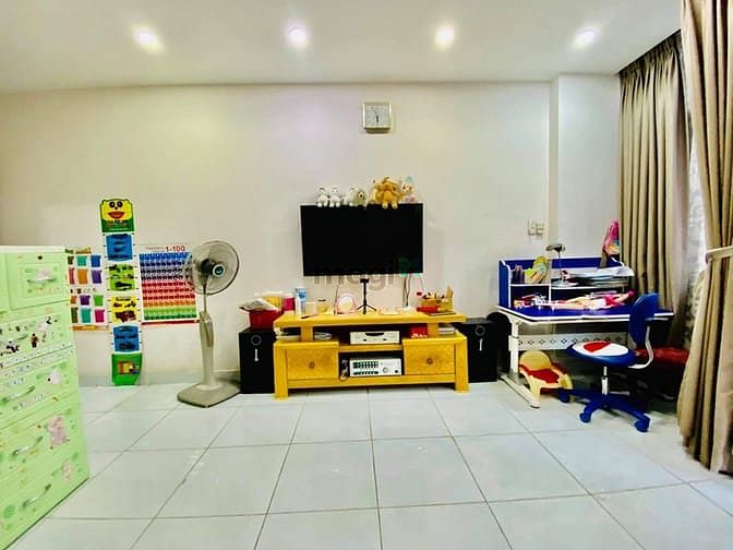Hình ảnh Bán nhà HXH Lạc Long Quân. 4x20. 9ty5