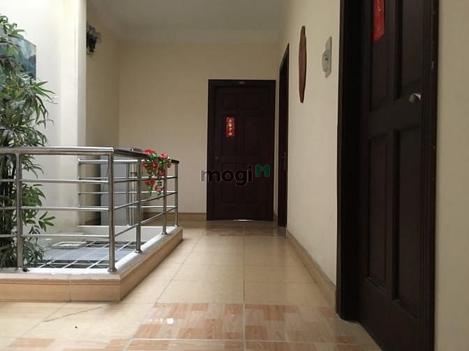 Hình ảnh Phòng trọ CMT8, đối diện CV Lê Thị Riêng