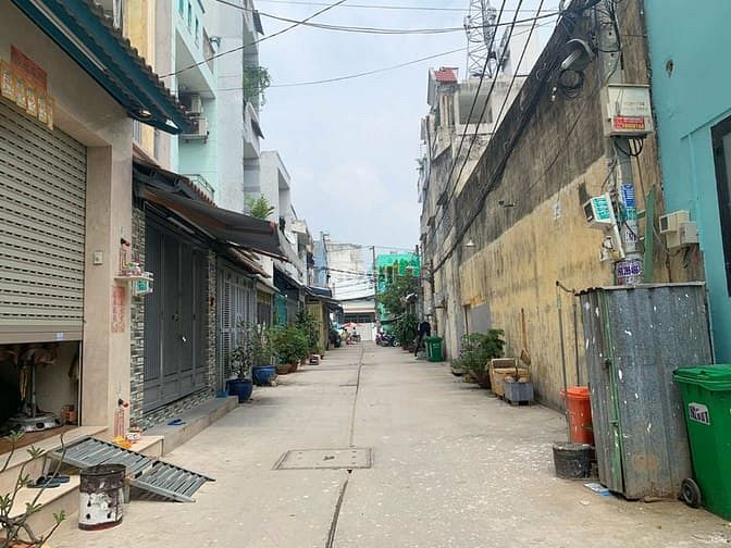 Hình ảnh Bán căn nhà MTKD , đường Đất Mới, DT: 576m2, cấp 4, Gía: 53 tỷ.