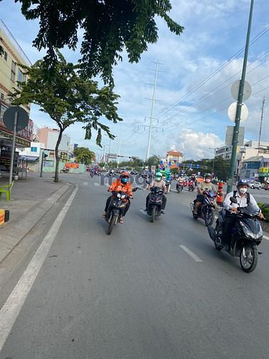 Hình ảnh Đất đường Nguyễn Xí, cách Phạm Văn Đồng 100m, P13, Bình Thạnh. 48m2