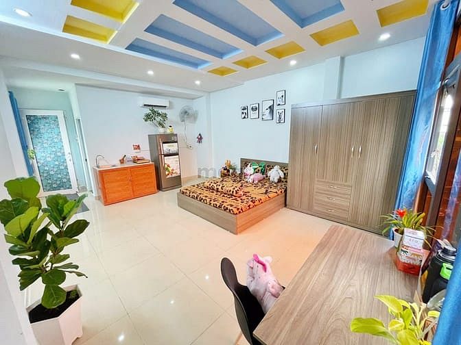Hình ảnh Mb6623 nạp rút nhanh chóng Studio - cửa sổ lớn giá siêu ưu đãi mùa dịch chỉ từ 4tr8