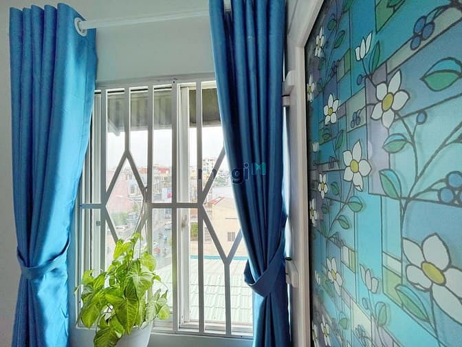 Hình ảnh Mb6623 nạp rút nhanh chóng Studio - cửa sổ lớn giá siêu ưu đãi mùa dịch chỉ từ 4tr8