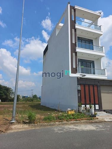 Hình ảnh cần thanh lý 20 nền đất thổ cư ,bình chánh giá (15tr m2) sổ hồng riêng