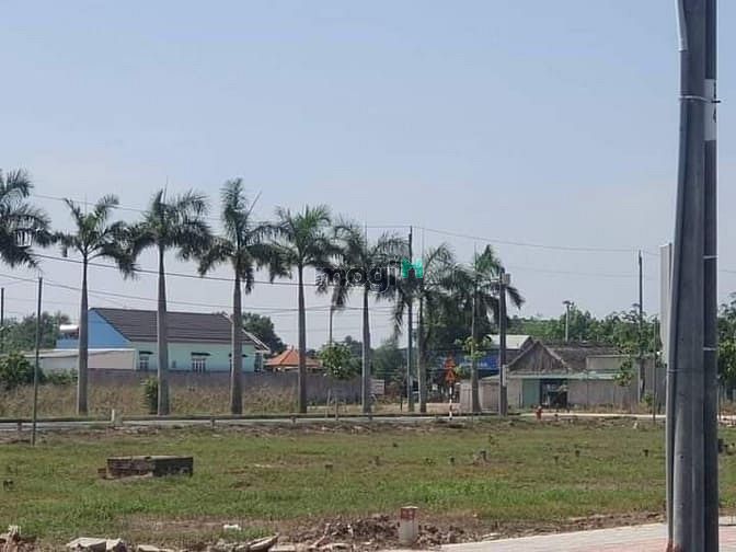 Hình ảnh Đất nền giá tốt cặp sát Trung Tâm Hành Chính Bến Cát