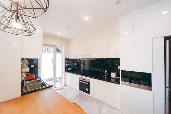 Hình ảnh Bán Trang Chủ MB66.COM / Đăng Ký Tặng 66K 3PN Sarimi, view đẹp, giá tốt 12.5 tỷ, full nội thất