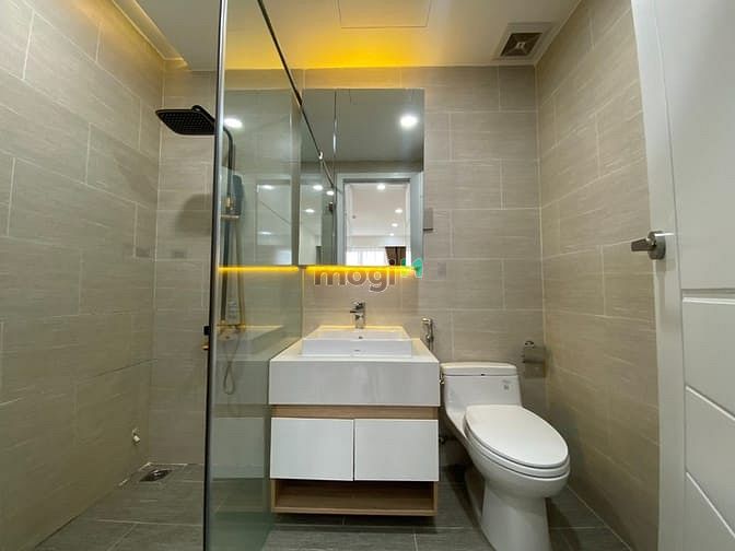 Hình ảnh Cho thuê Sunrise Cityview 2PN view Landmark81 xem pháo hoa