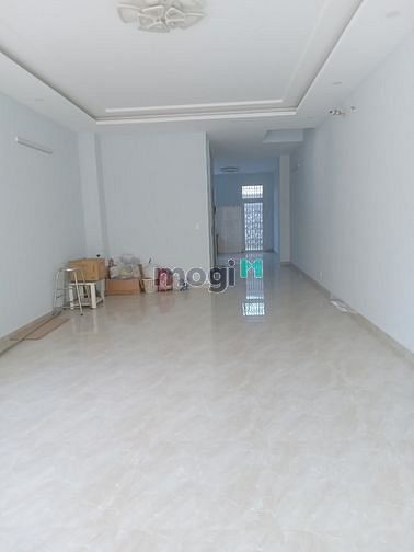 Hình ảnh Cho thuê nhà văn phòng đường Đồng Văn Cống  P. TML Q.2, dtsd 580m2