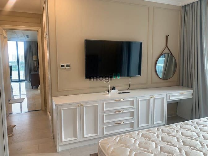Hình ảnh Cho thuê căn 3Pn, 120m2, Vinhomes Golden River, giá 27tr/tháng