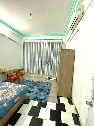 Hình ảnh Cho thuê chdv 2PN có ban công rộng 60m2