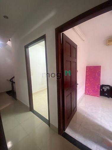 Hình ảnh Nhà mặt tiền Bà Huyện Thanh Quang cho thuê