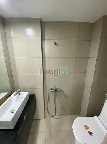 Hình ảnh Mb6623 nạp rút nhanh chóng full nội thất ngay vòng xoay lăng Cha Cả_Nguyễn Thái Bình