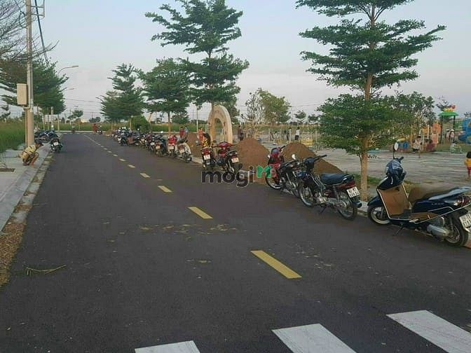 Hình ảnh Đất nền sổ đỏ saigon village giá tốt nhất