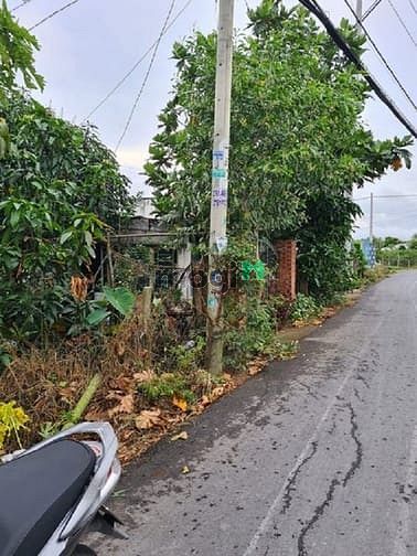 Hình ảnh 410m2 Đất thổ cư mặt tiền đường T5, gần Chợ Hưng Long buôn bán sầm uất