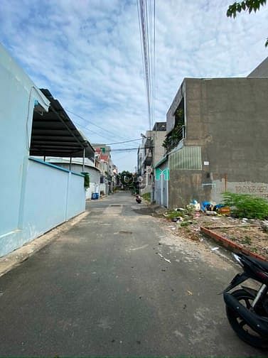Hình ảnh Đất DT : 5x20=100m2 Đường 102, phường Tăng Nhơn Phú A. Q9. Tp Thủ Đức