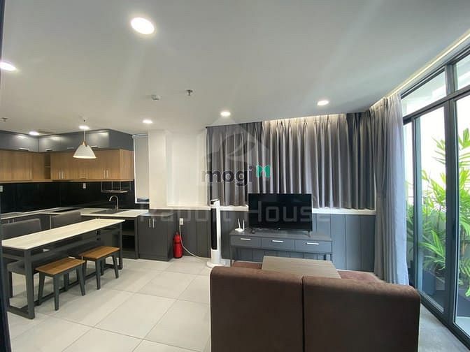 Hình ảnh Penhouse 2 Phòng Ngủ Lê Văn Sỹ Quận 3