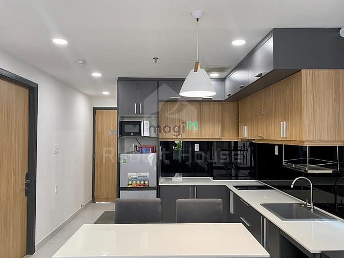 Hình ảnh Penhouse 2 Phòng Ngủ Lê Văn Sỹ Quận 3