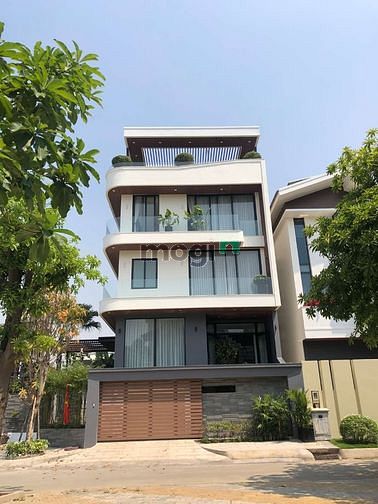 Hình ảnh Tòa Văn Phòng Hiện Đại 4 Lầu Giá 72 Triệu
