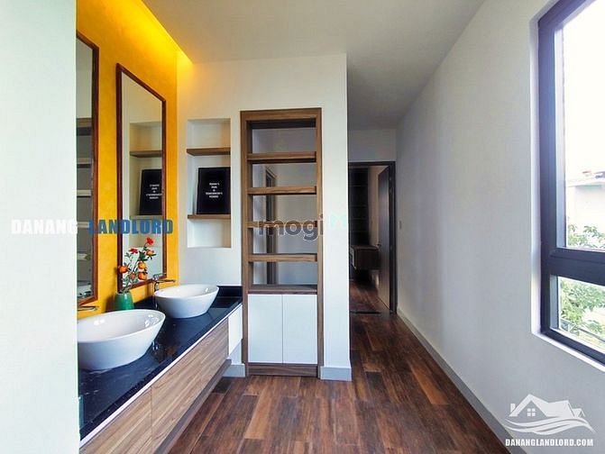 Hình ảnh Nhà đẹp 5PN gần Vincom Đà Nẵng - B548