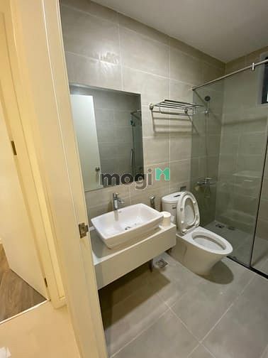 Hình ảnh Chính chủ cần cho thuê gấp CH Central Premium 2PN 2WC full nội thất