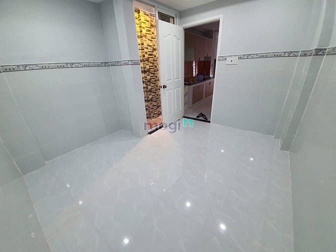 Hình ảnh Cho thuê nhà Mới 19A Hoàng Diệu, PN