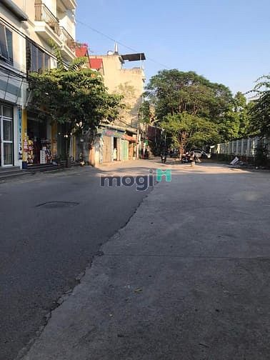 Hình ảnh Bán mảnh đất Phú Diễn, Gara ô tô, DT 65m, MT 4.8m, giá 5 tỷ 095